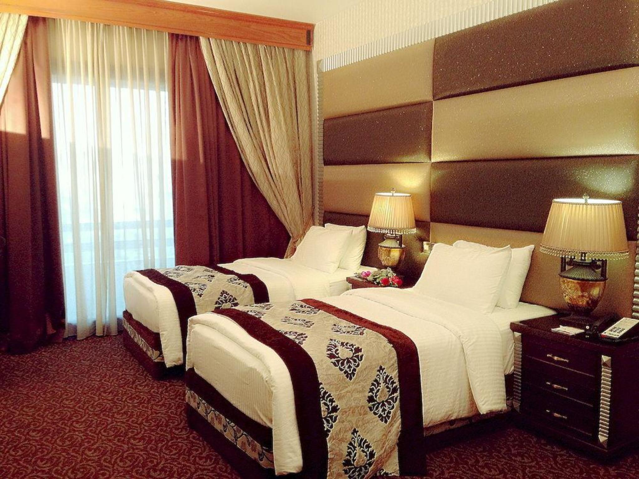 Abjad Grand Hotel Dubái