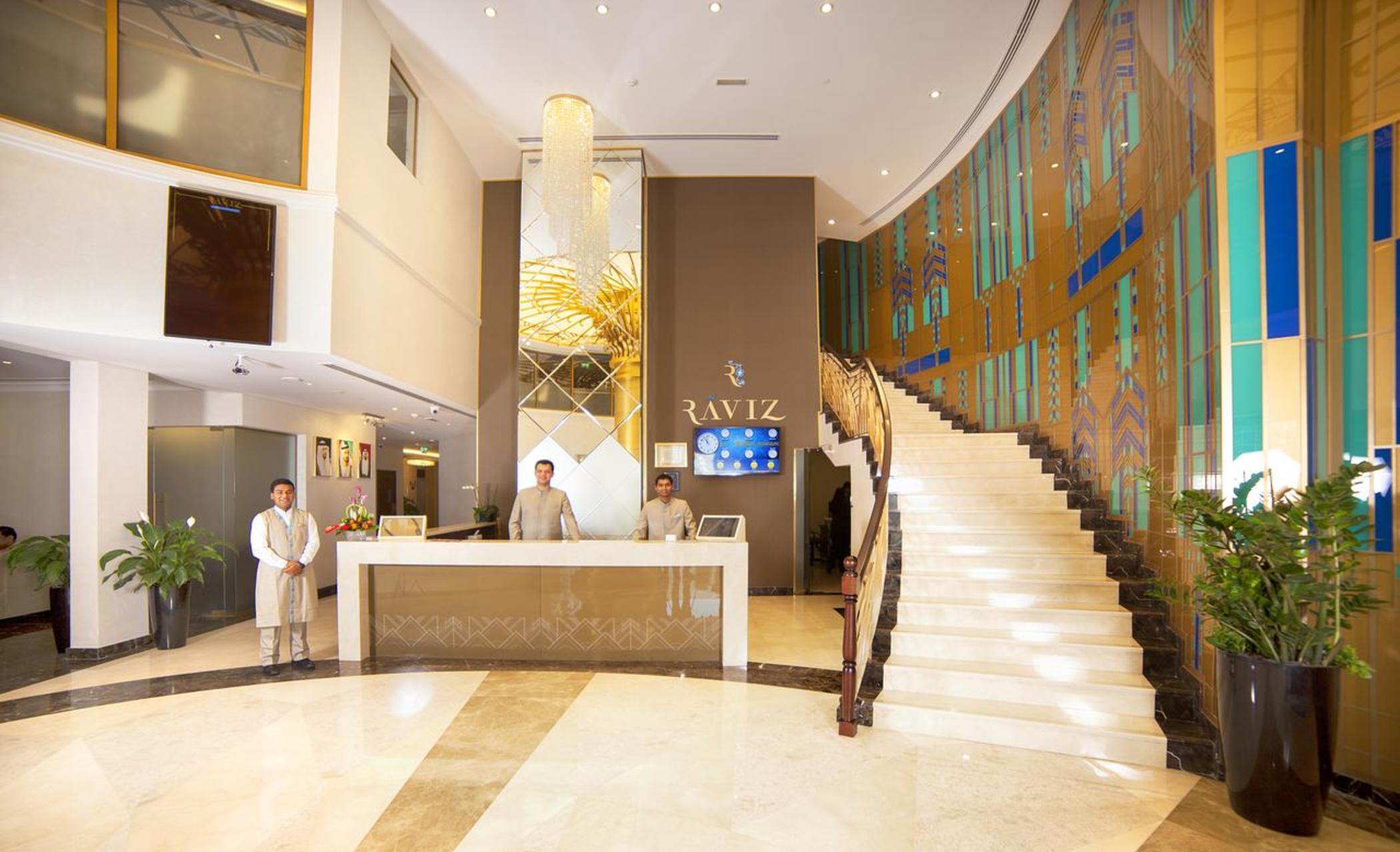Hotel Raviz Center Point Dubái