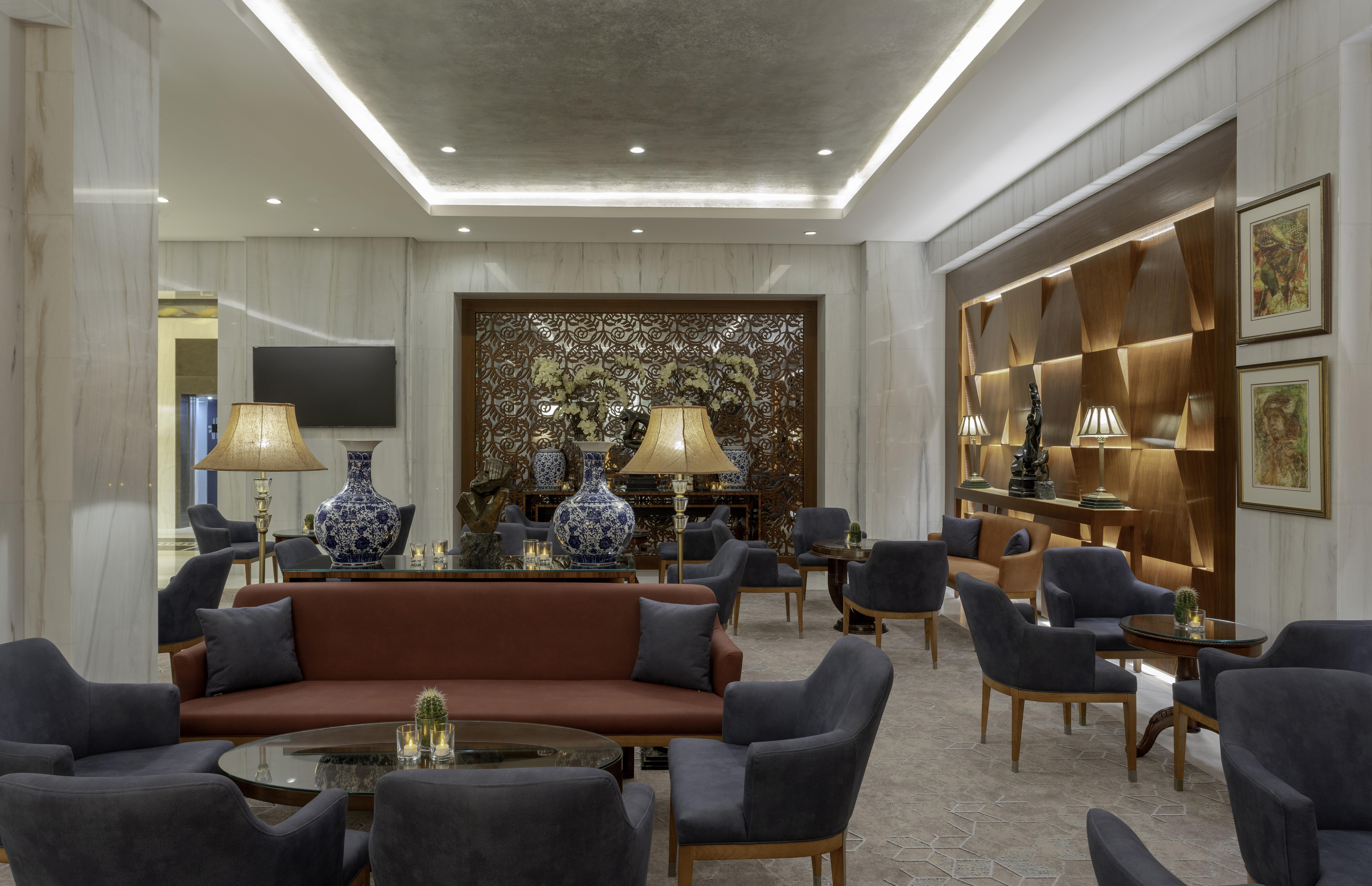 Grand Millennium Business Bay 5*
