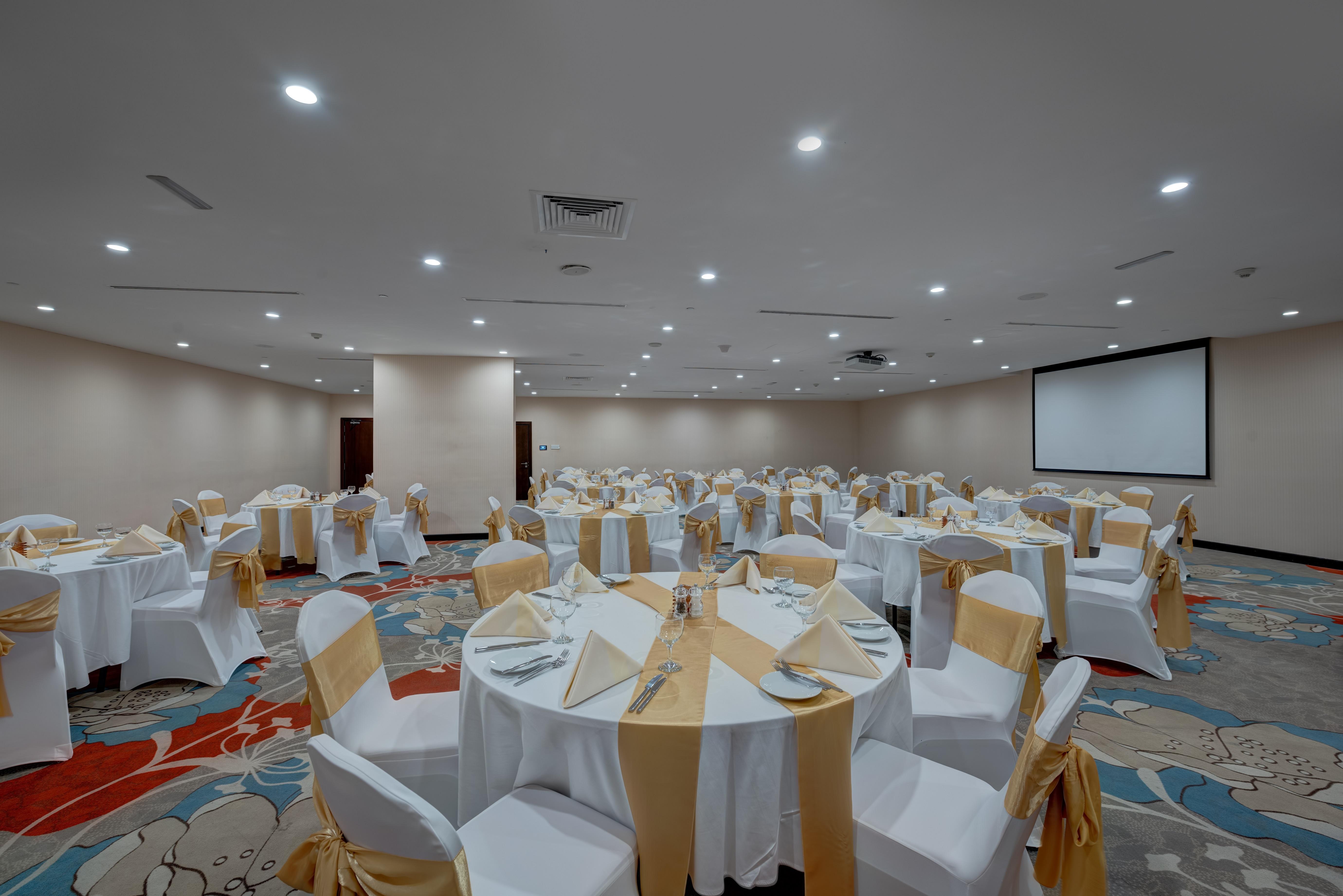 Vintage Grand - Formerly Ghaya Grand Aparthotel