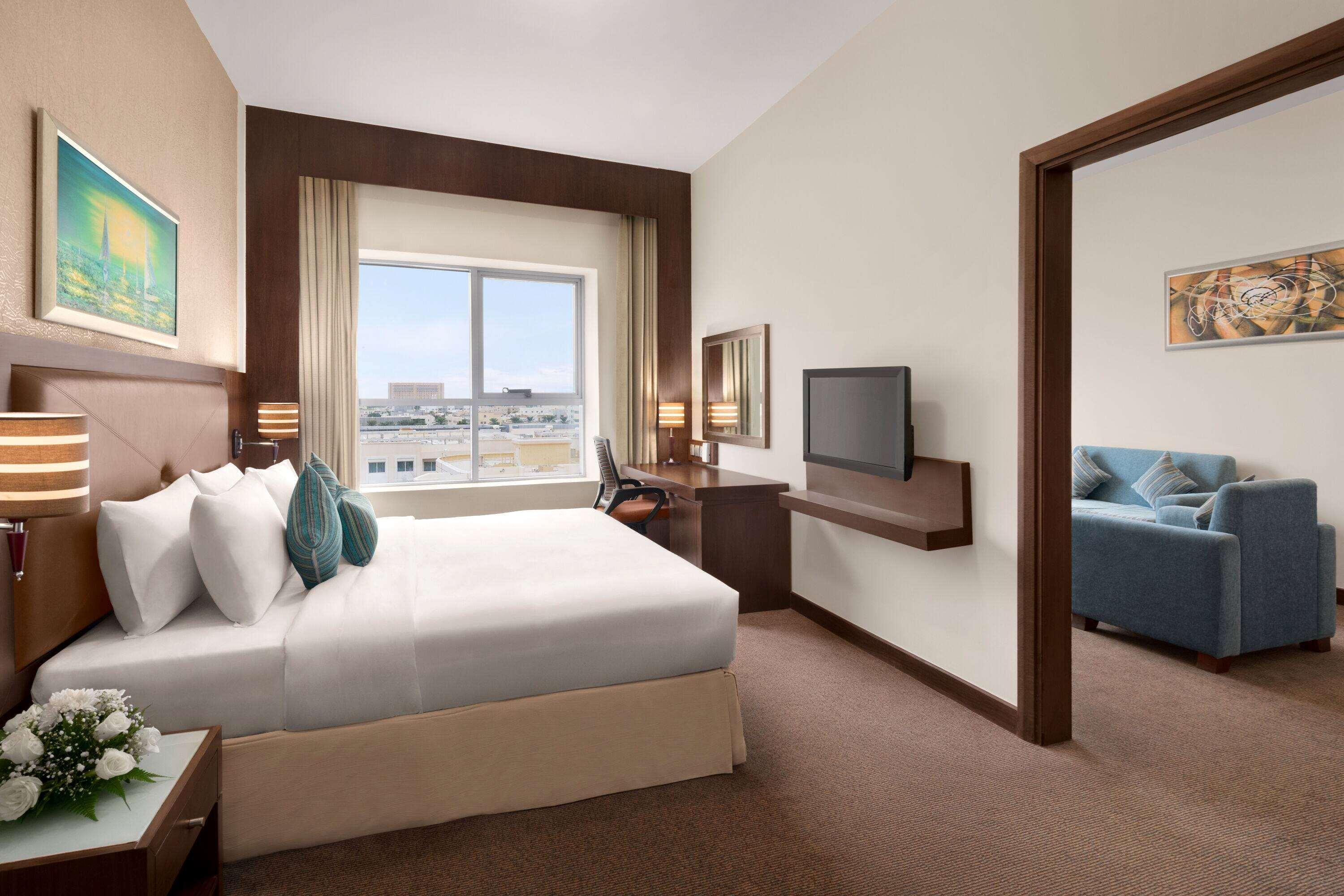 Hotel Ramada By Wyndham Deira 4*