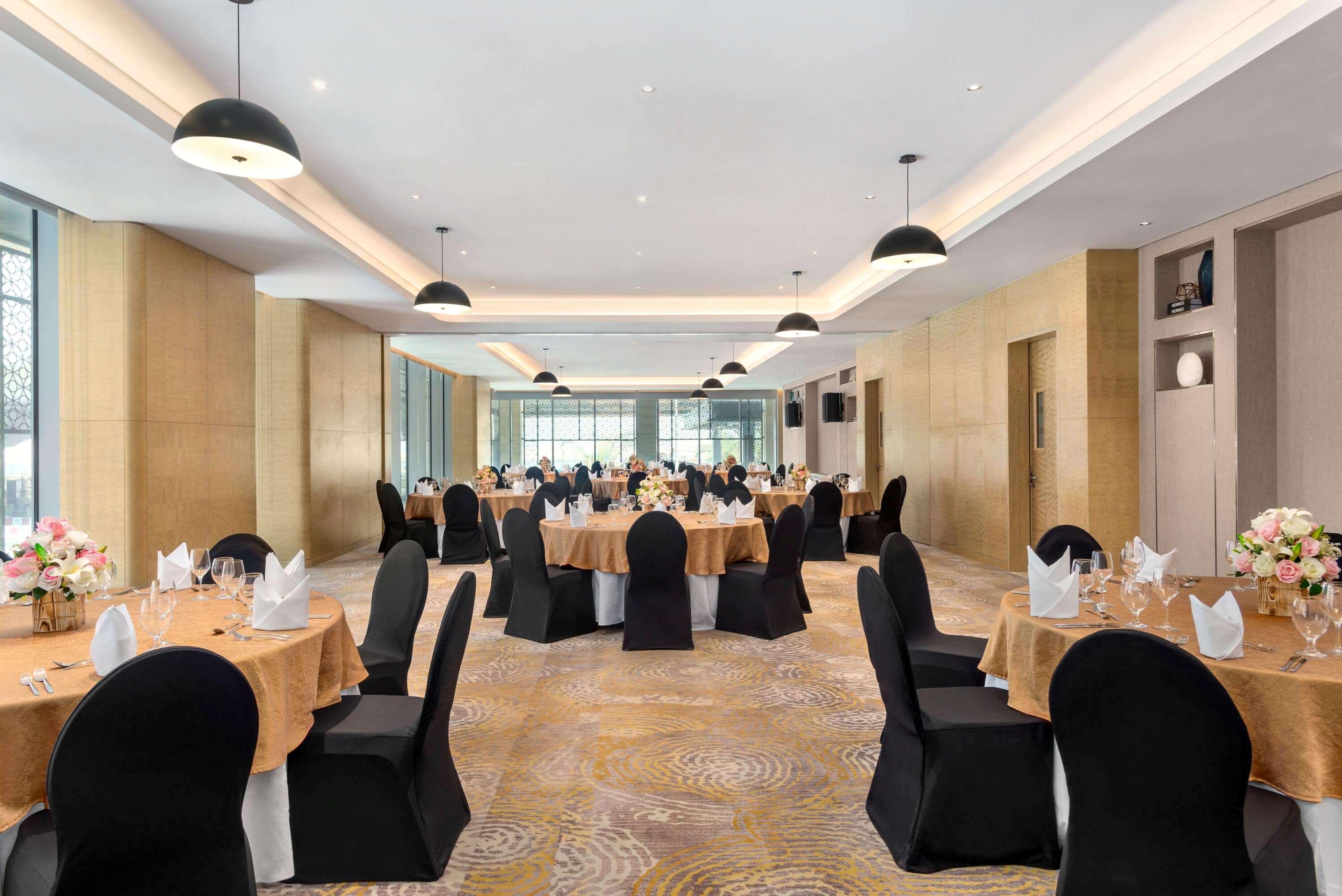 Novotel Dubai Gold District Hotell Dubai