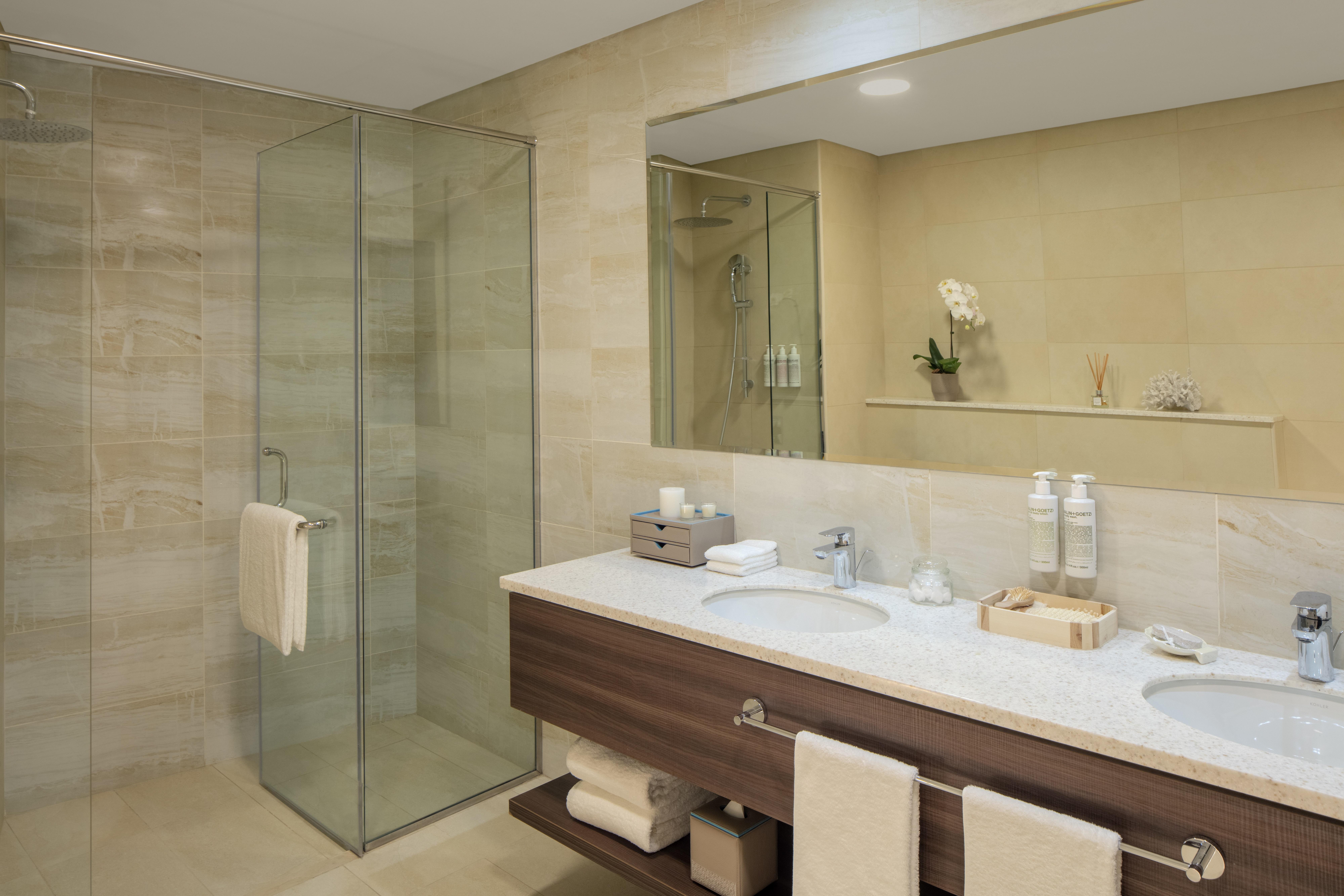 Avani Palm View & 5* Dubái