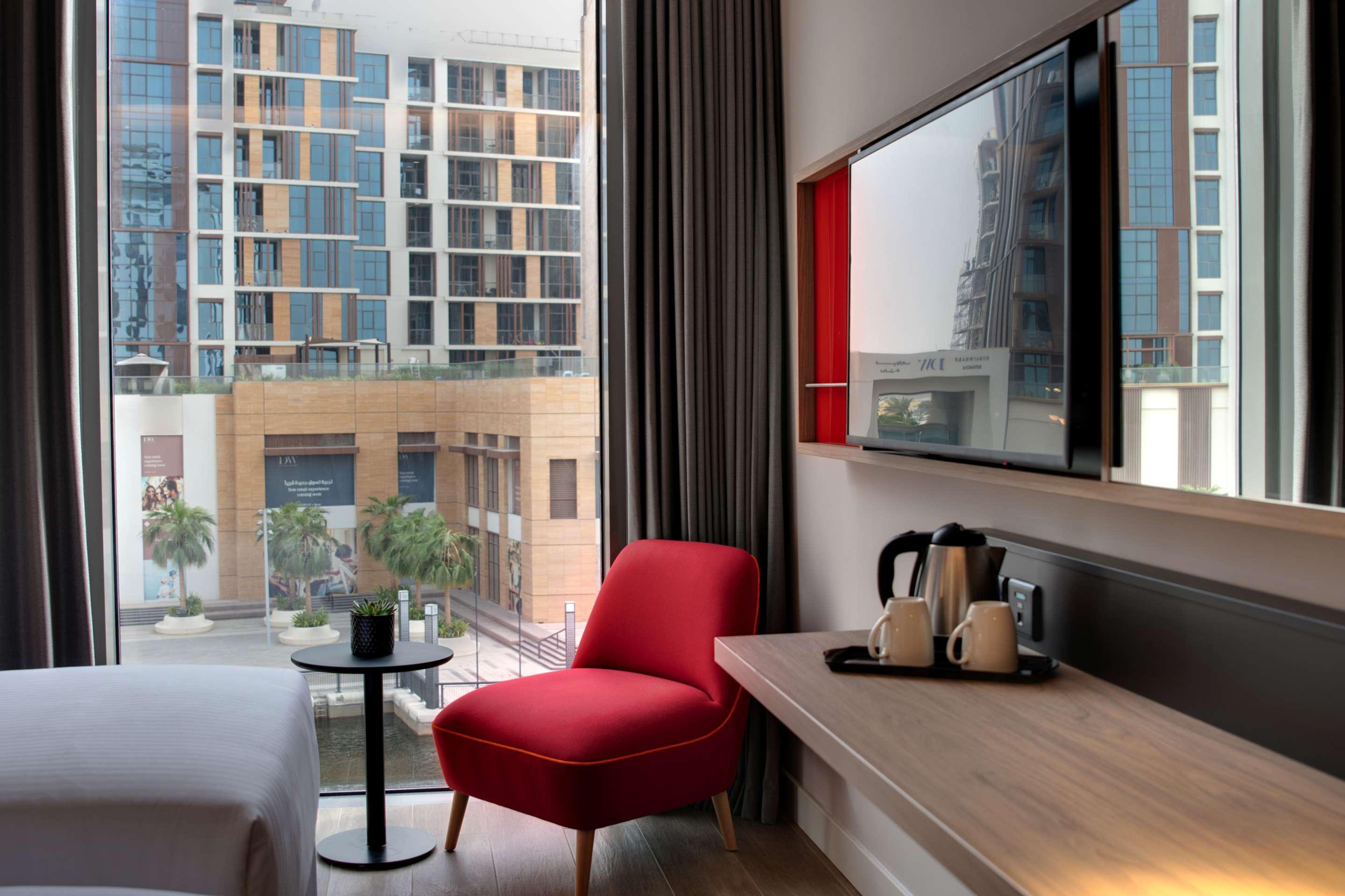 Intercityhotel Jaddaf Waterfront Hotel