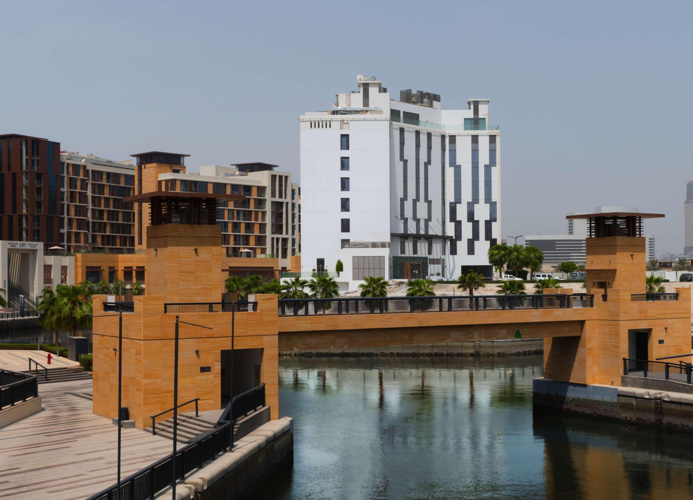 Intercityhotel Jaddaf Waterfront 3*