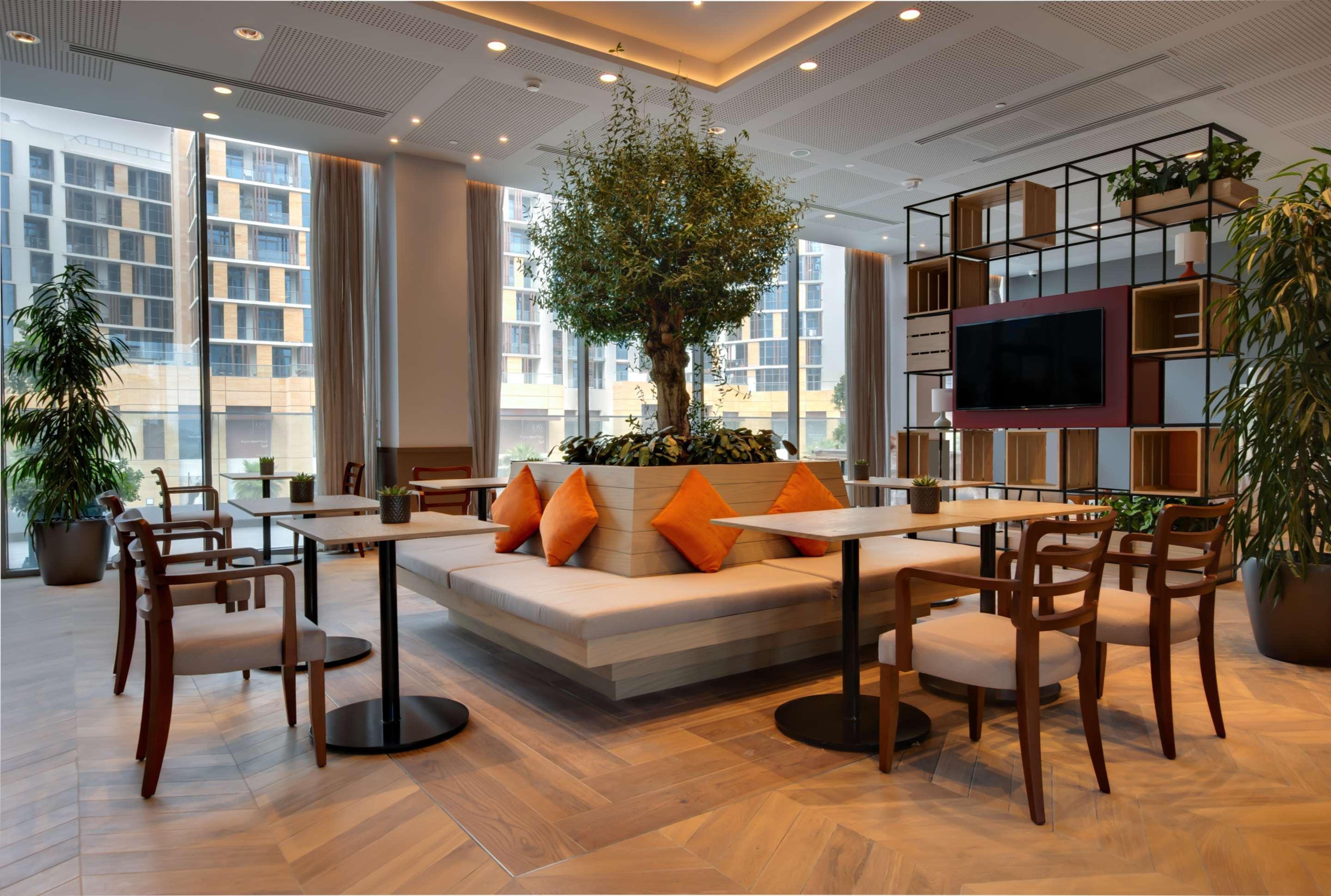 Intercityhotel Jaddaf Waterfront 3*