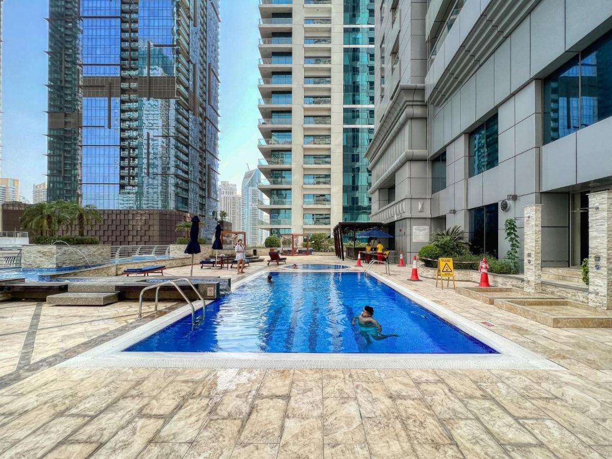Baytik - Modern 3 Bedroom In Princess Tower, Marina Dubai