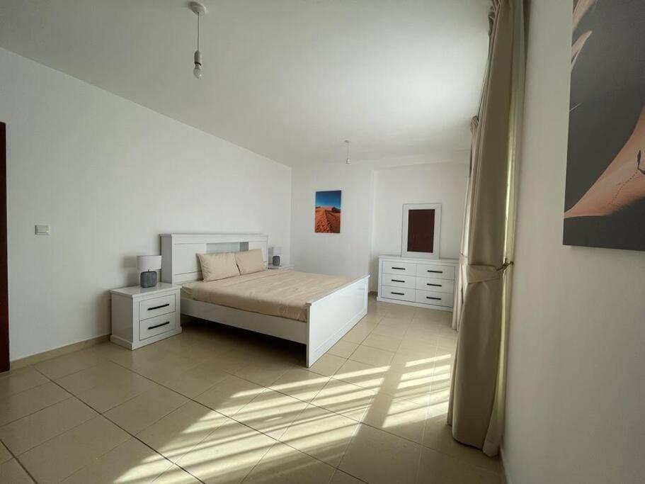 Amazing Marina View 2bhk - Rimal 1 Jbr * Dubai