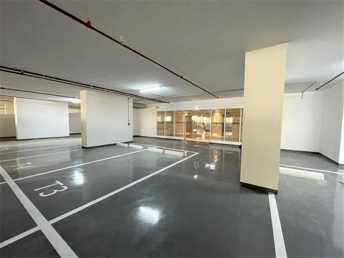 Hera Serviced Apartahotel