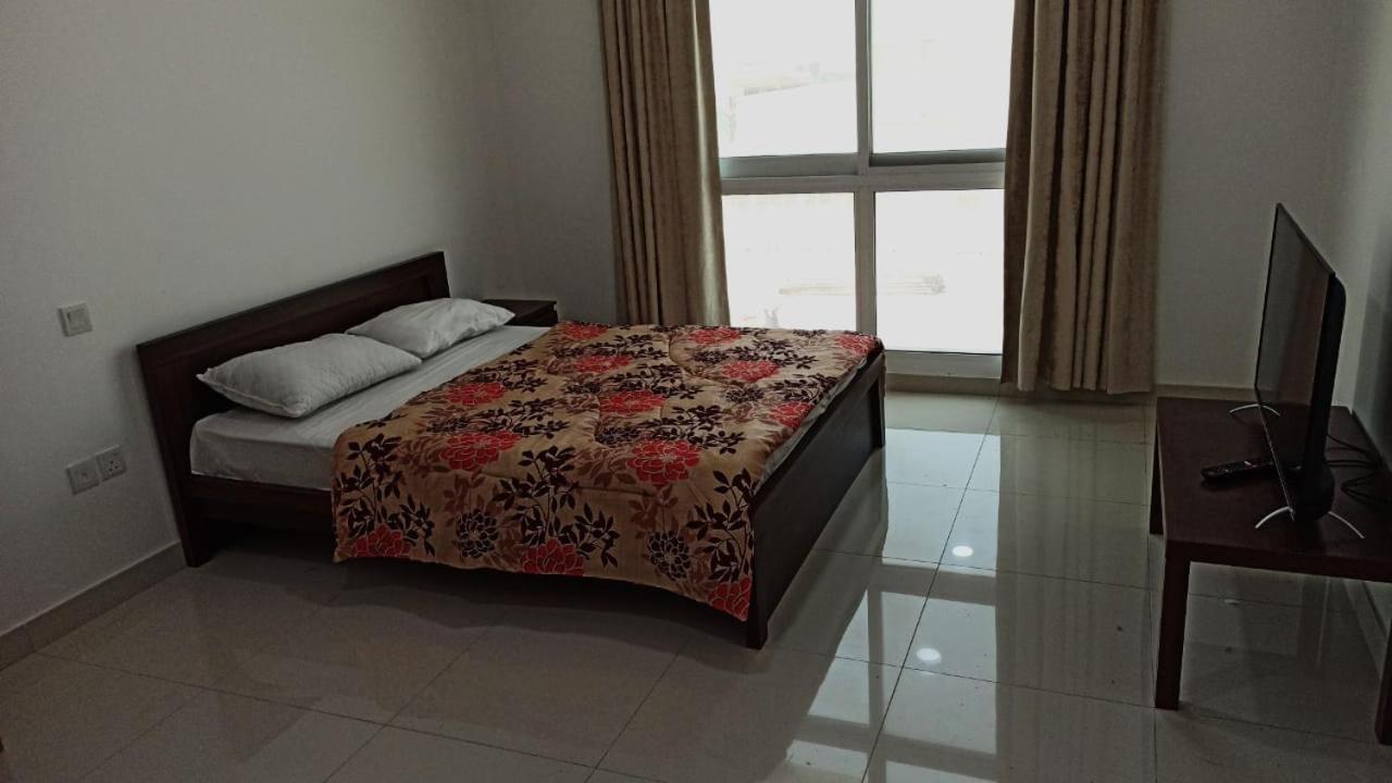 Appartamento Comfortable And For Rent In Dubai