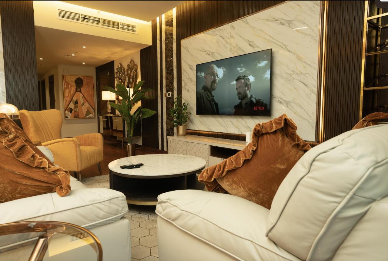 Luxury 3 Bedroom - Direct View To Burj Khalifa Lejlighed *