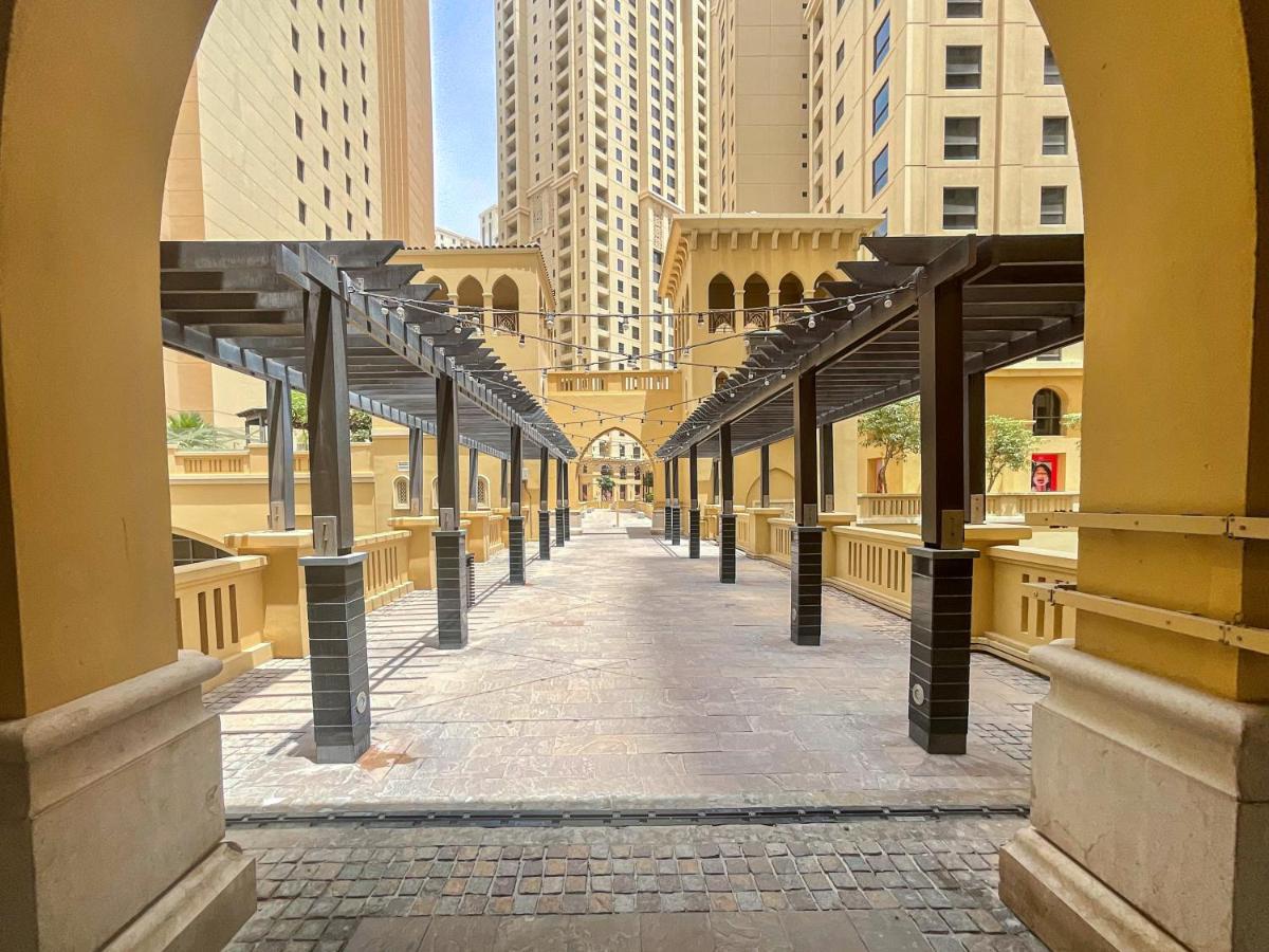 Apartamento Higuests - Unique Duplex Penthouse In Jbr With Sea Views Dubai