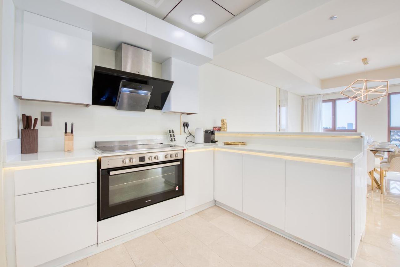 Maison Privee - Luxury Palm Penthouse With Beach & Sea View Dubai