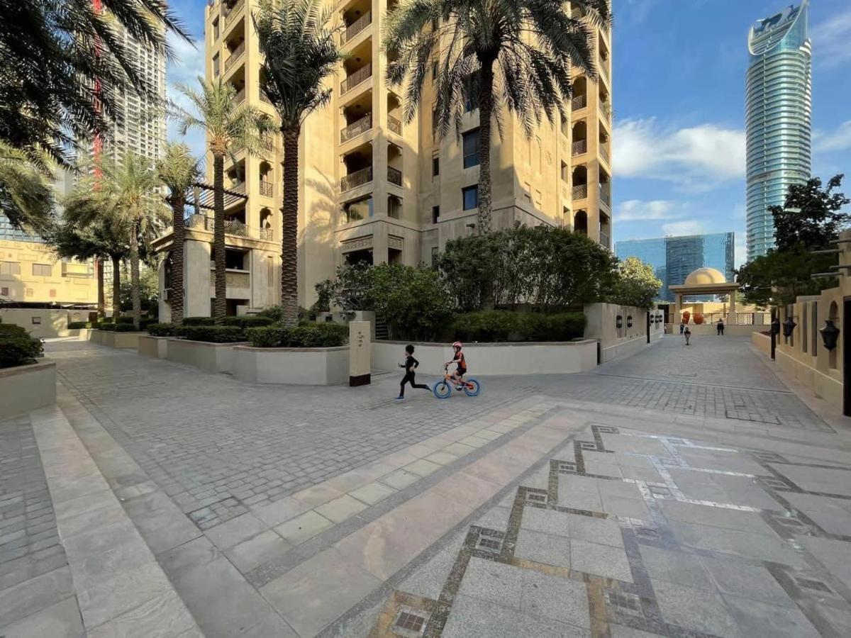Burj Area - 5min Walk - Luxury 2 Bedroom Apartamento Dubái