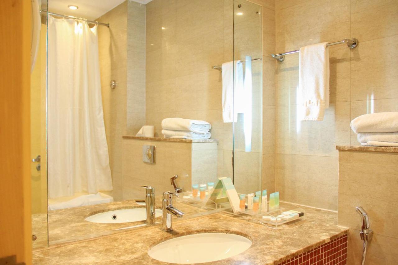The Leela Hotel 4*