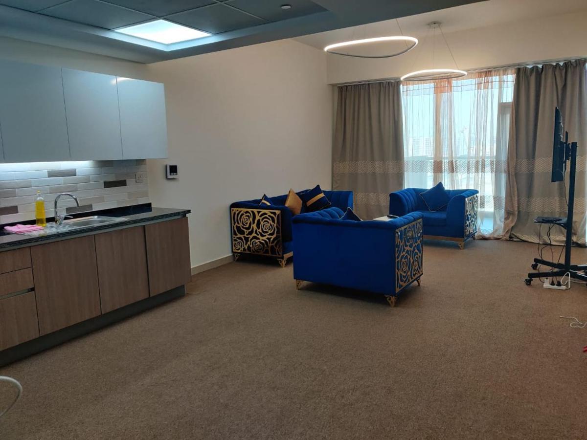 Oneseason Homes Vandrarhem Dubai