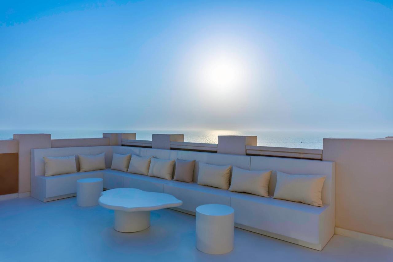 Maison Privee - Luxury Palm Penthouse With Beach & Sea View