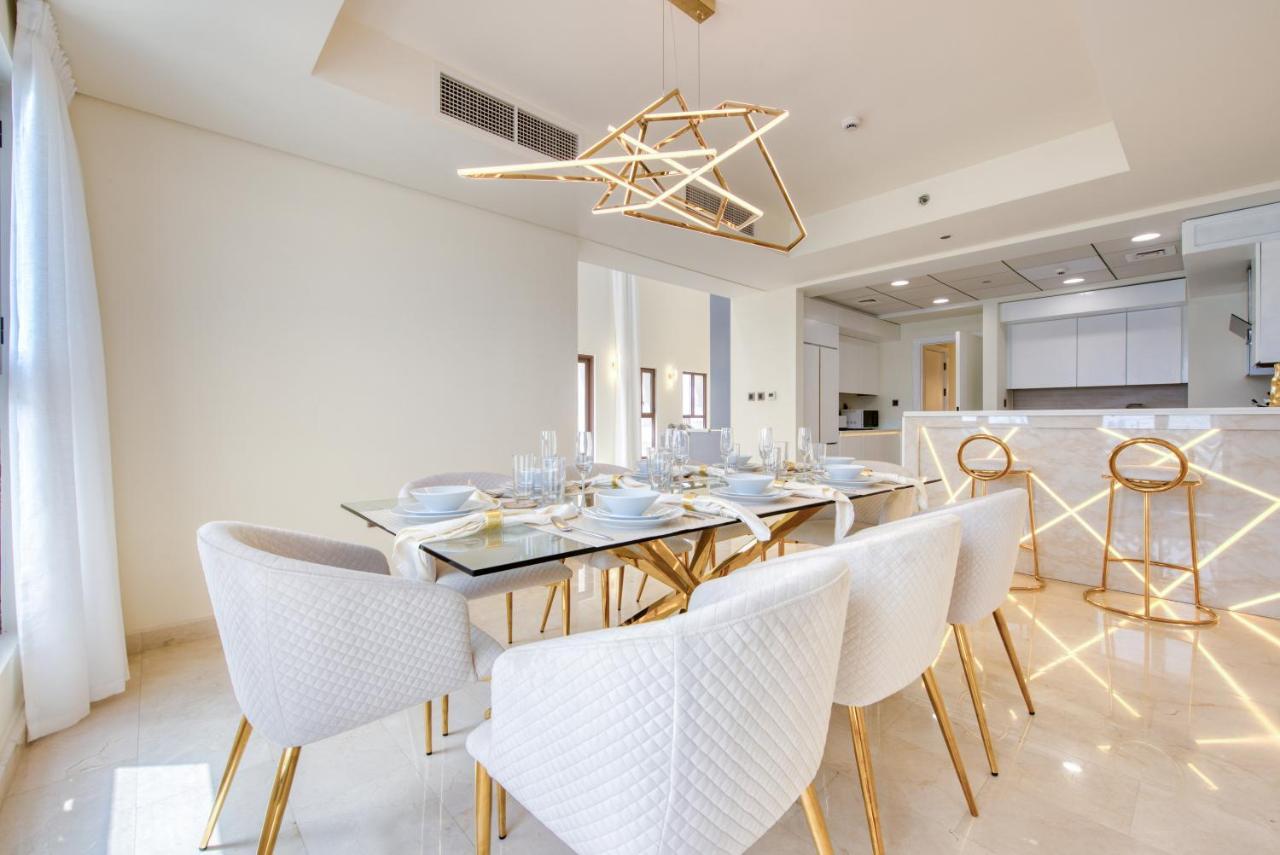 Maison Privee - Luxury Palm Penthouse With Beach & Sea View Apartment