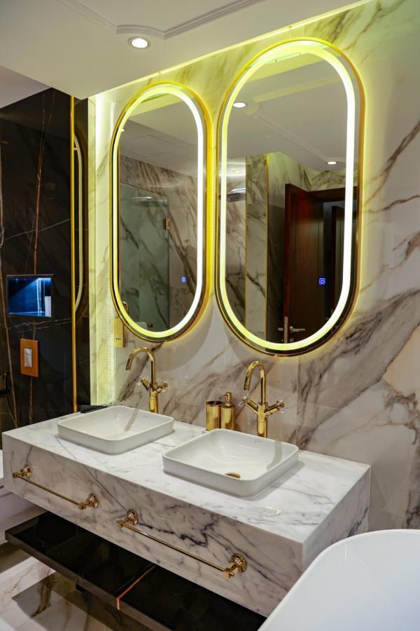The Burj Khalifa View - Luxury In Downtown Dubái