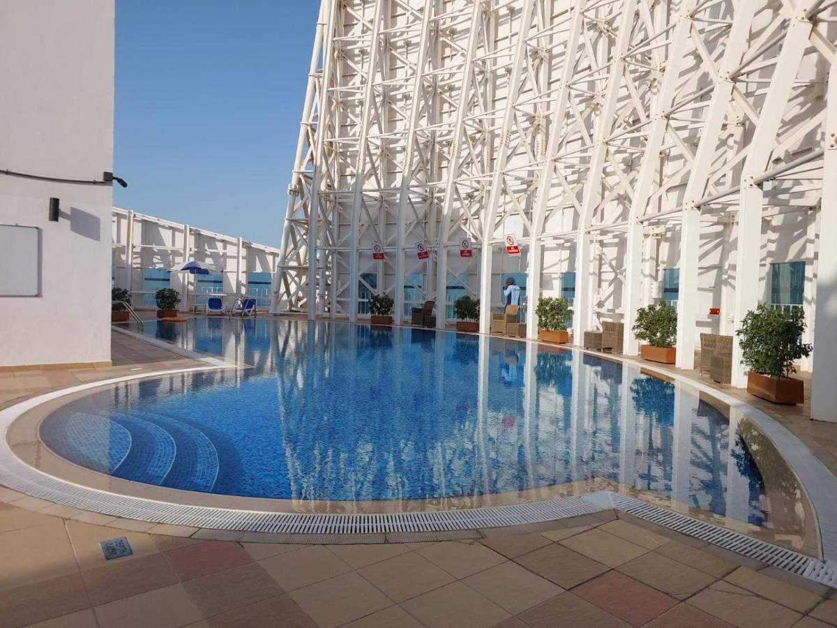 Bright & Valuable, Close To Metro Station Appartement Dubaï