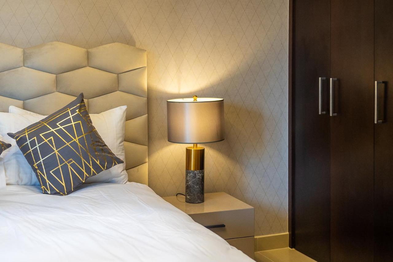 Appartamento 29 Boulevard Contemporary & Spacious Apartment, Burj & Fountain View *