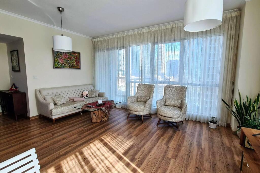 Apartment Lovely And Specious 1 Bedroom In Downtown *