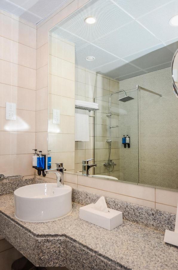 Hotell Vogo Grand Formerly Western Academic