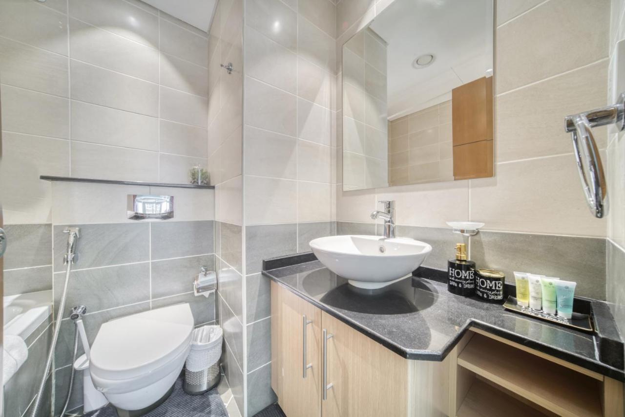 Ocean Heights, Marina - Mint Apartment *