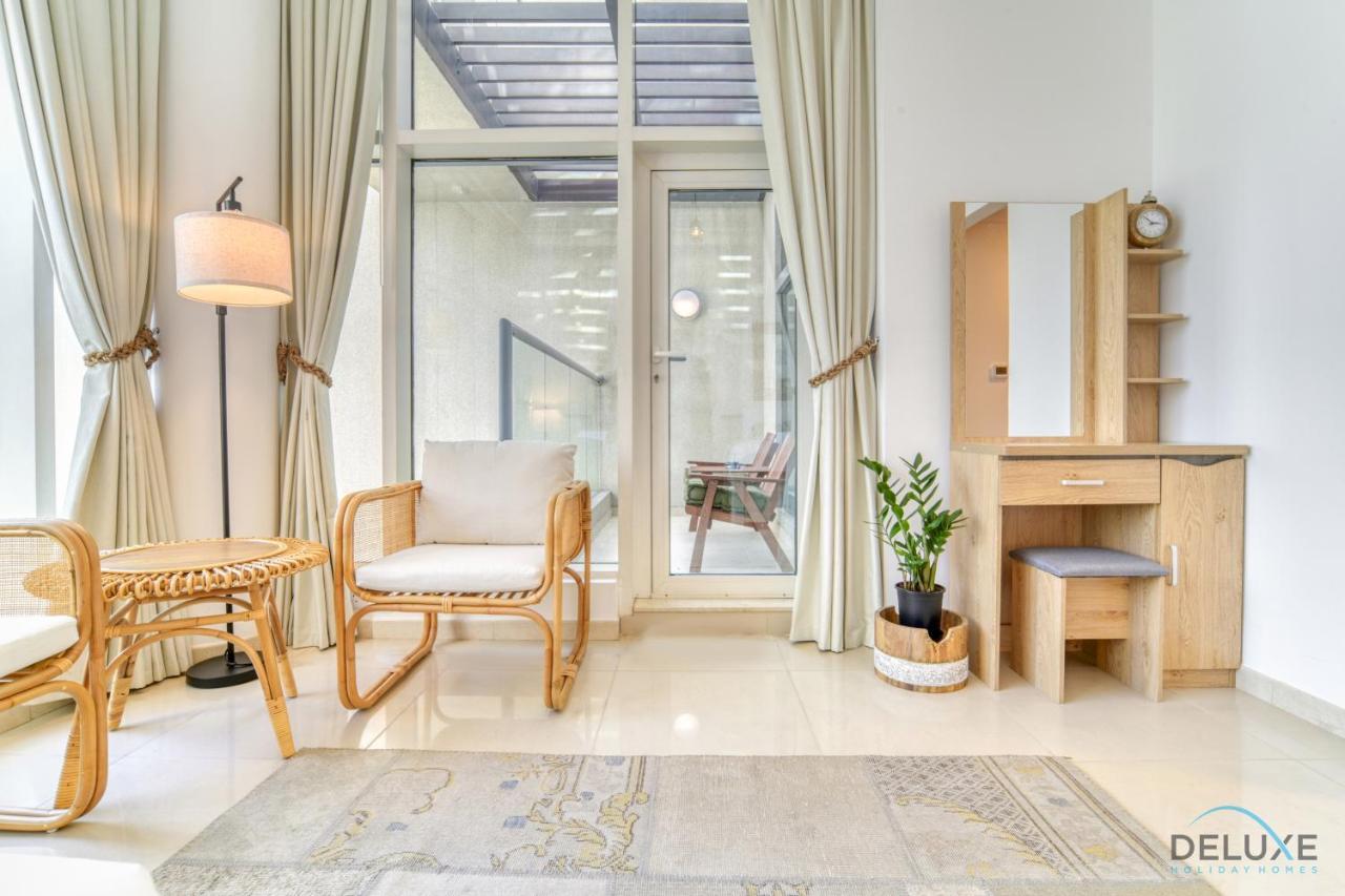 Distinguished 4br With 2 Assistant's At Marinascape Marina By Deluxe Villa Dubái