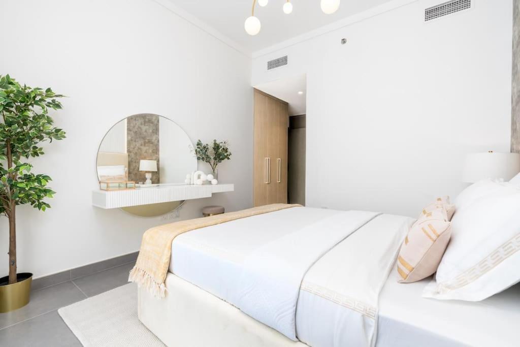 On Off Hh- Creek Harbour-lavish Parisian 2 Br Dubai