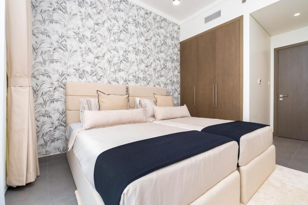 On Off Hh- Creek Harbour-lavish Parisian 2 Br Apartment