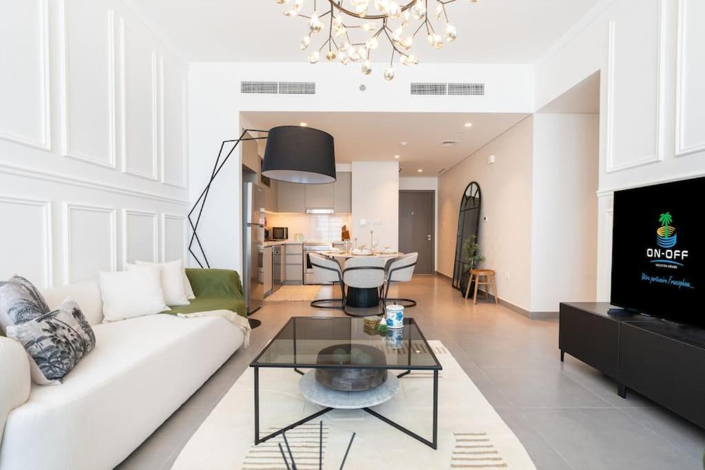 On Off Hh- Creek Harbour-lavish Parisian 2 Br Apartment Dubai