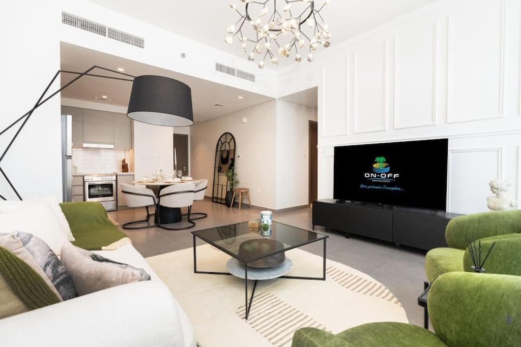 On Off Hh- Creek Harbour-lavish Parisian 2 Br Apartment *