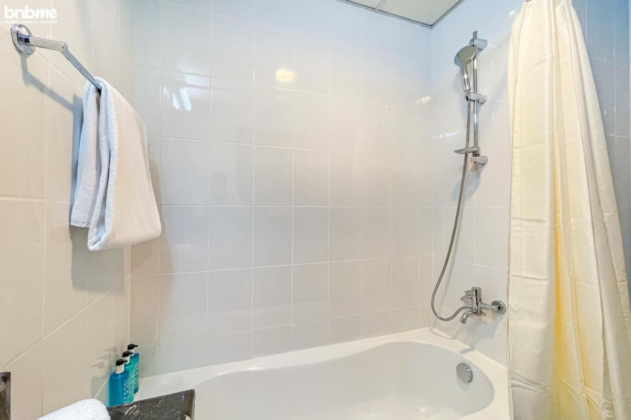 Apartamento Bnbmehomes - Spacious Studio In Downtown Near Burj Khalifa - 1703 Dubái