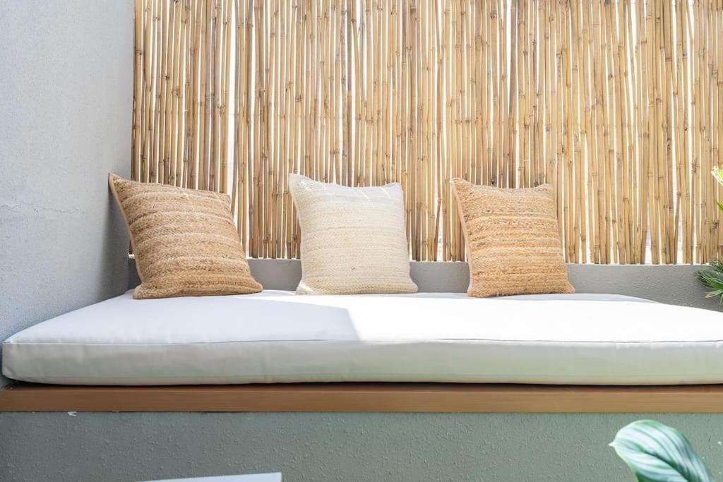 Charming Loft With Spacious Terrace In Jvc Apartemen Dubai