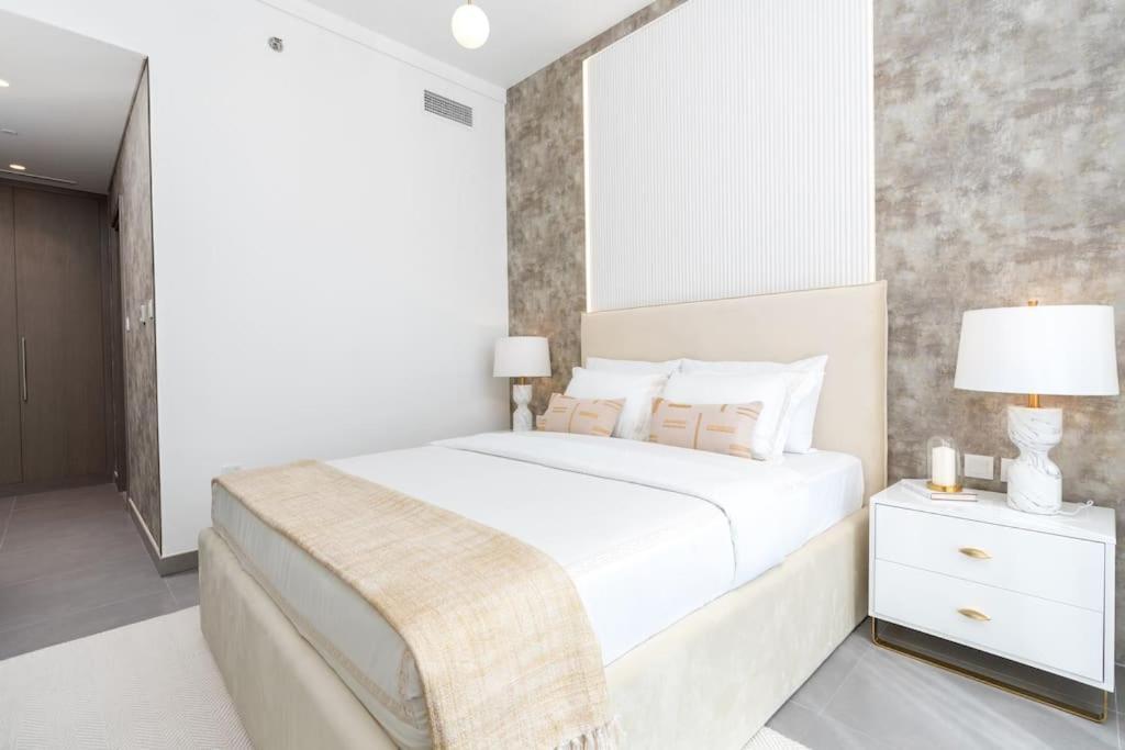 On Off Hh- Creek Harbour-lavish Parisian 2 Br Dubai