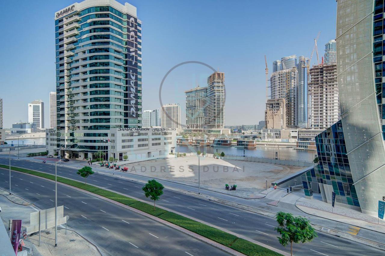 Brand New Stylish 1br With Canal View Unit 410 Apartment Dubai