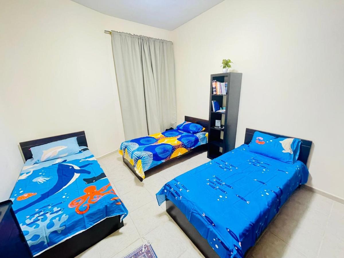 Hostal Dubai Hostel