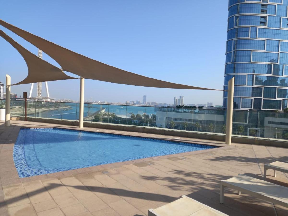 52-42 Marina Apartment