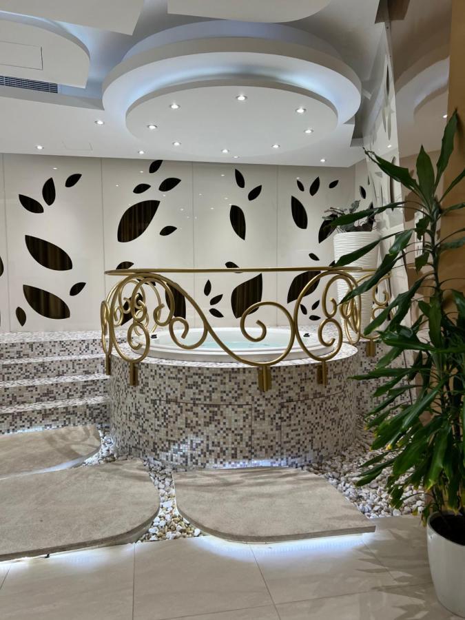 Apartamento Fendi Marina Dubái