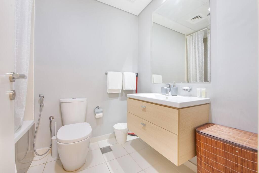 Apartamento Lovely 1bedroom Damac Hills Surrounded By *