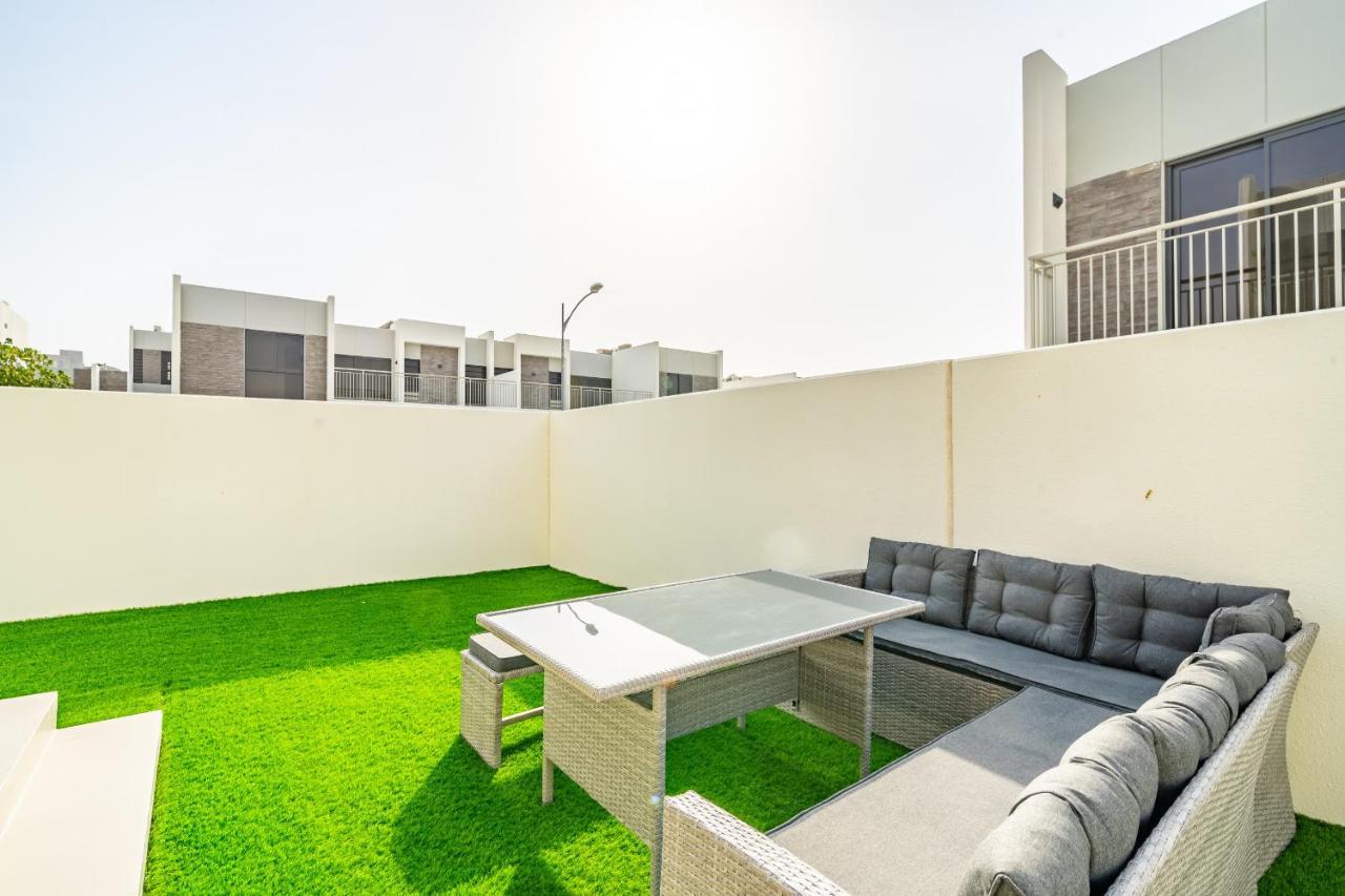 Pousada Primestay - Damac Hills 2 Aster *