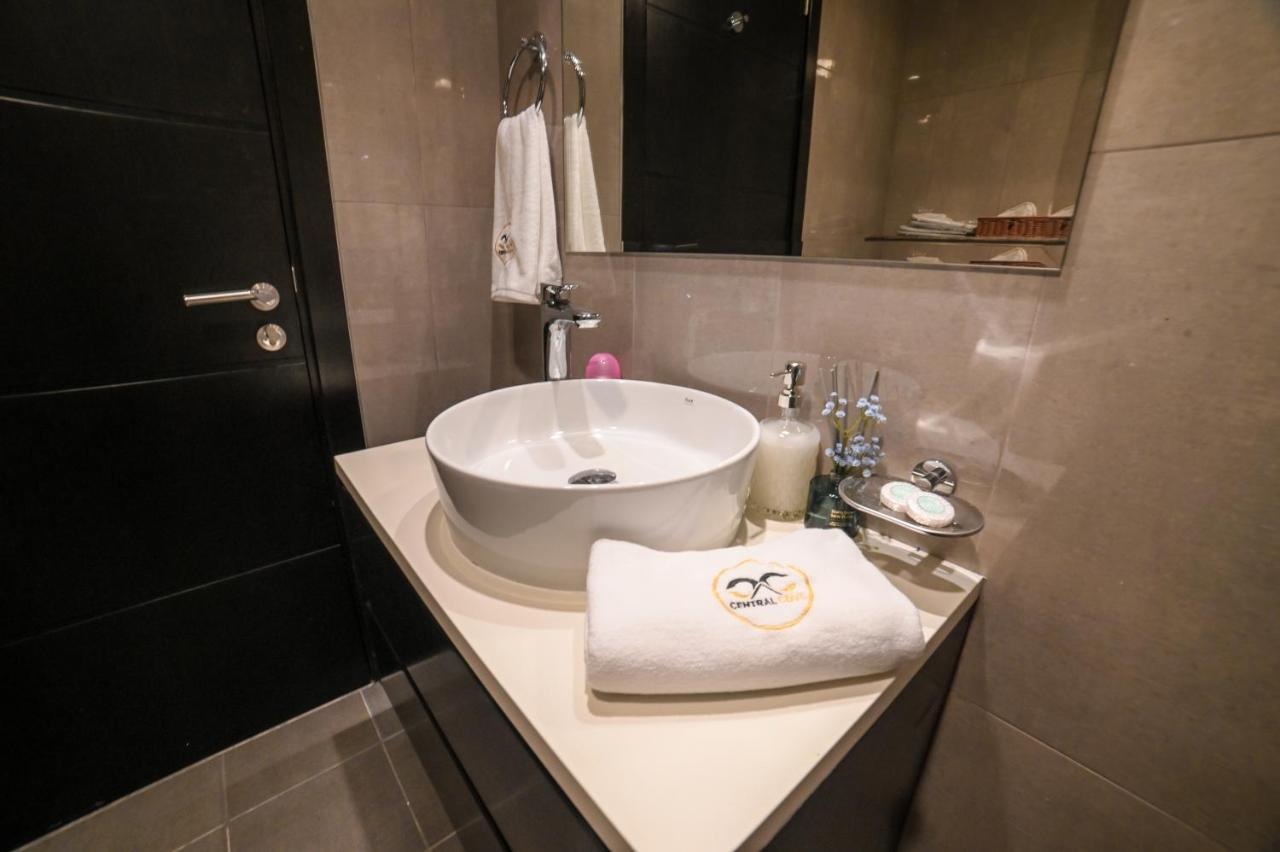 1bhk With Canal View Damac Merano Business Bay Holiday home