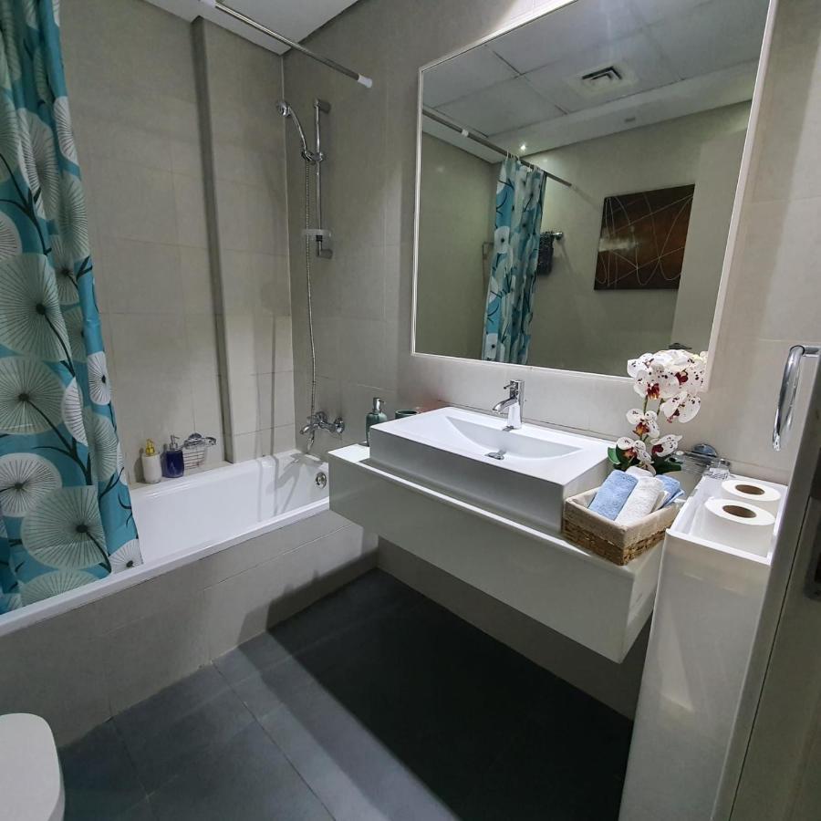 Luxury A Short Drive Away From Downtown Apartamento *
