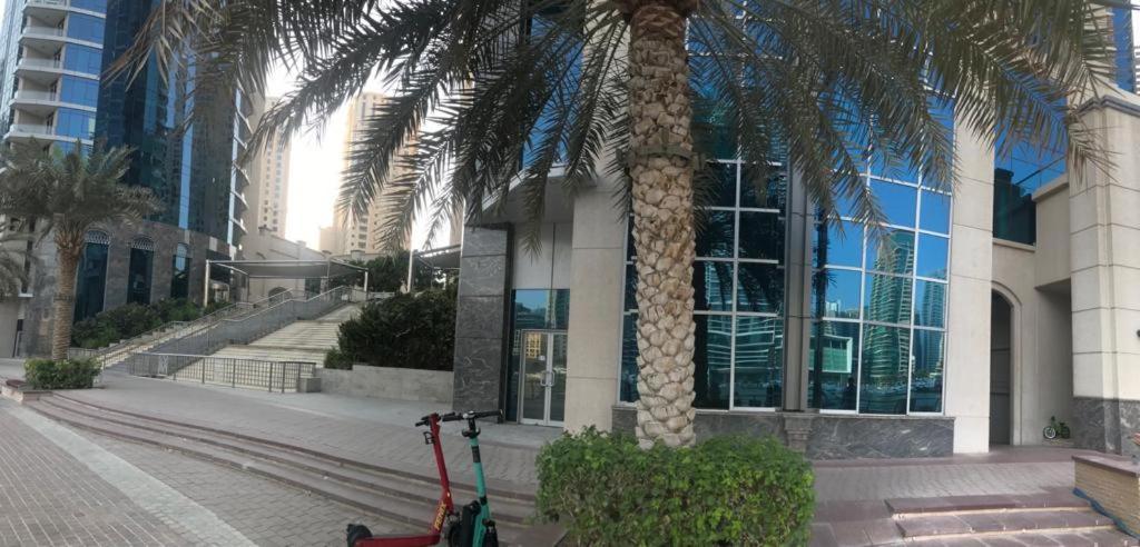 Marina/jbr Emaar-beauport Tower Apartment