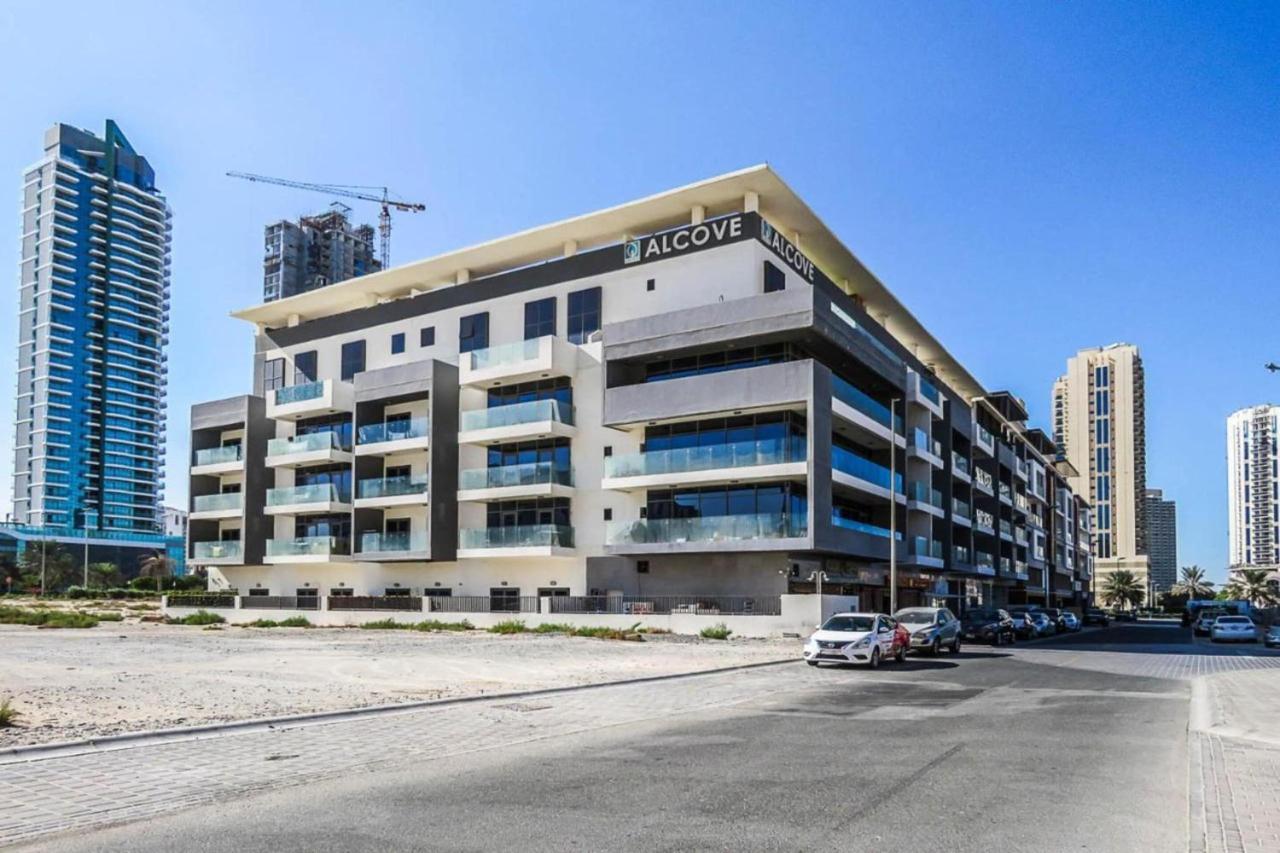 Oyo 849 116 Alcove Residence, Jvc - 1br * Dubái