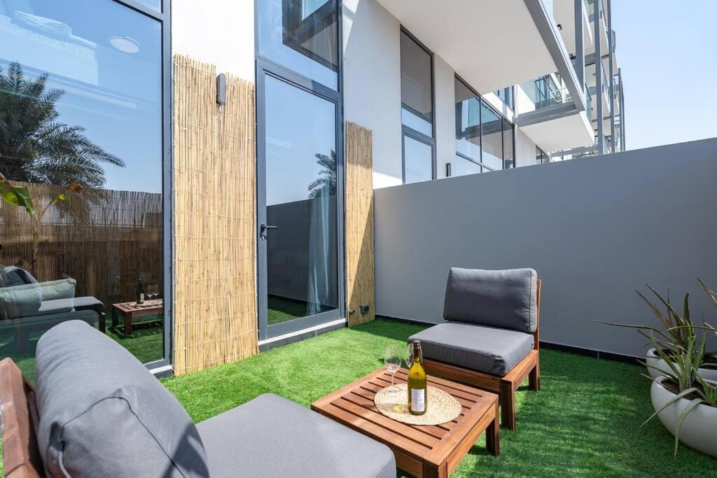 Appartement Tropical Loft With Working Station In Jvc
