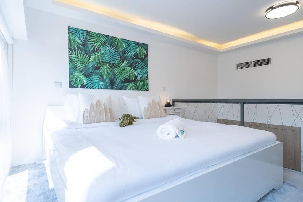 Tropical Loft With Working Station In Jvc Appartement Dubaï