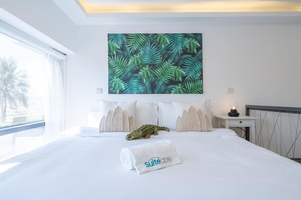 Tropical Loft With Working Station In Jvc Appartement