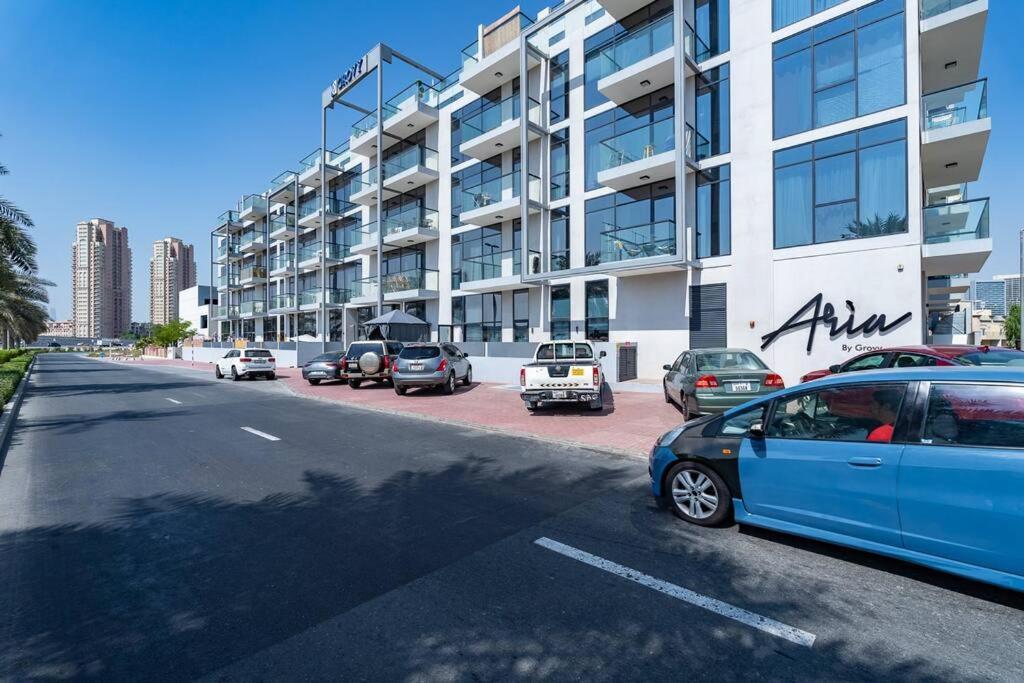 Appartement Tropical Loft With Working Station In Jvc